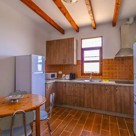 Rentaliday Casa Saro